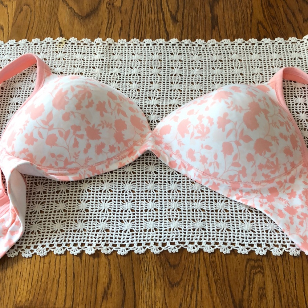 Warner’s  Peach Bra
